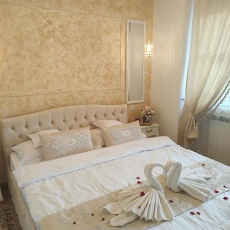 Penthouse Luxury Apartman Resicabánya Kültér fotó