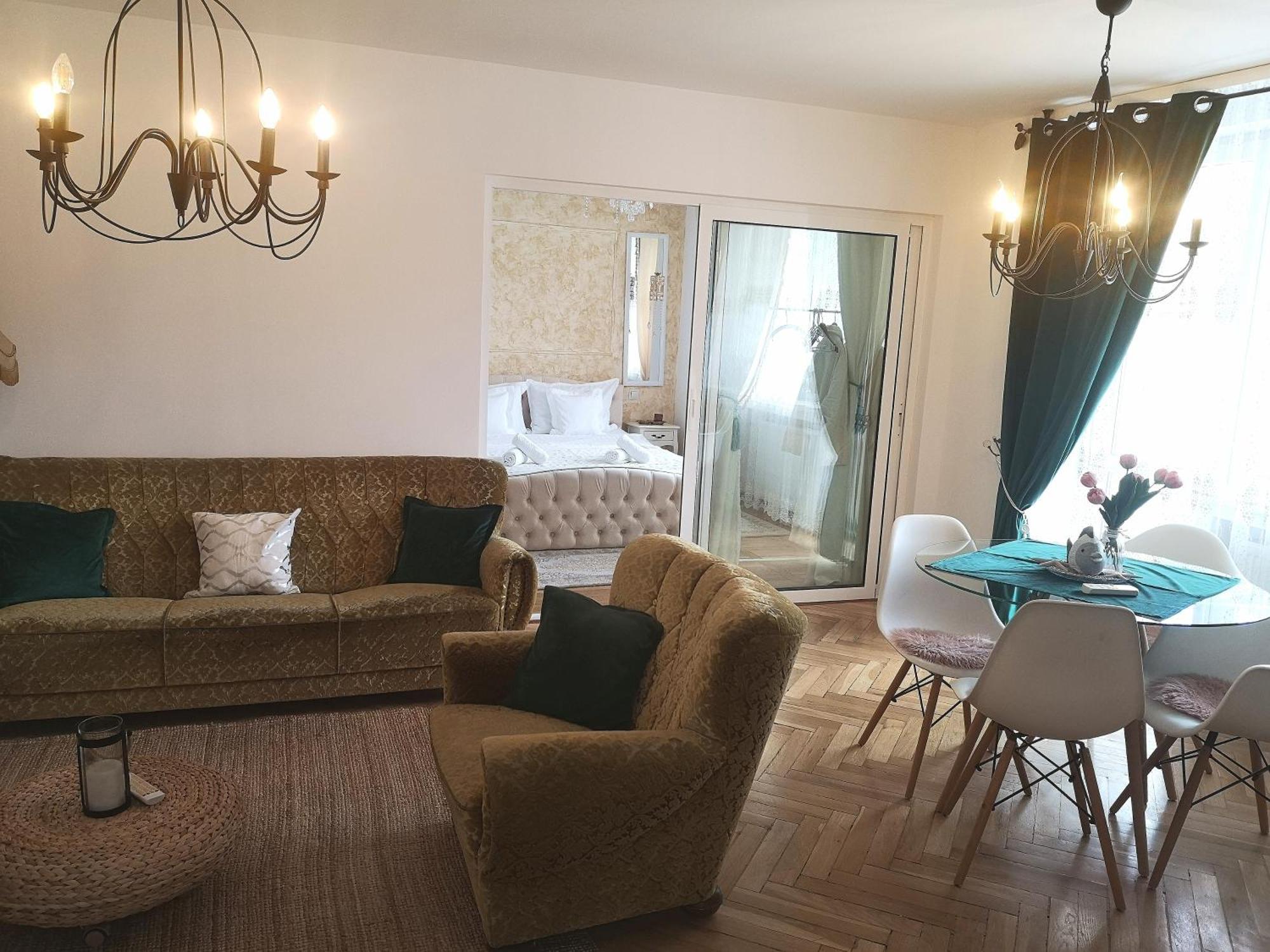 Penthouse Luxury Apartman Resicabánya Kültér fotó