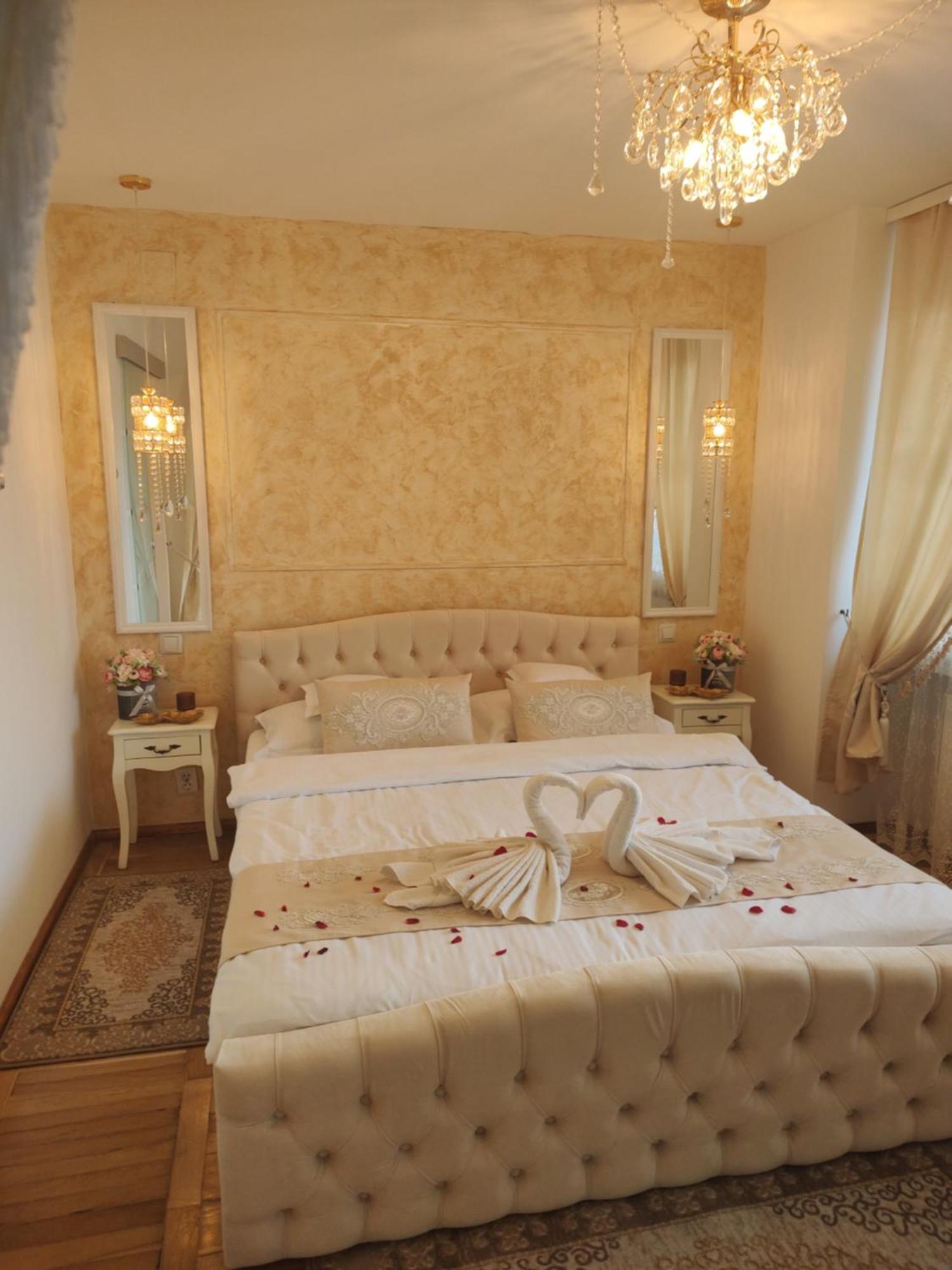 Penthouse Luxury Apartman Resicabánya Kültér fotó