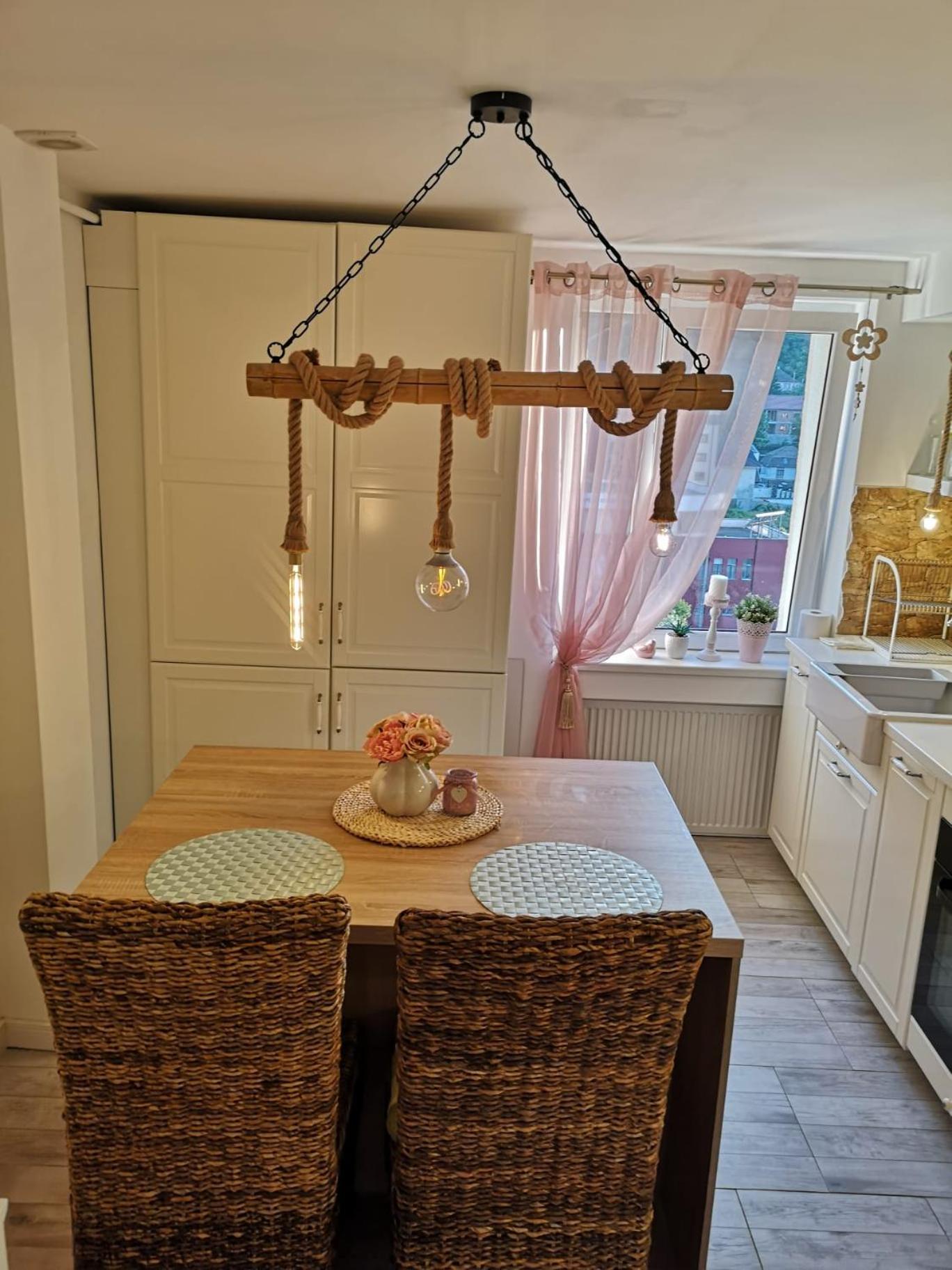 Penthouse Luxury Apartman Resicabánya Kültér fotó