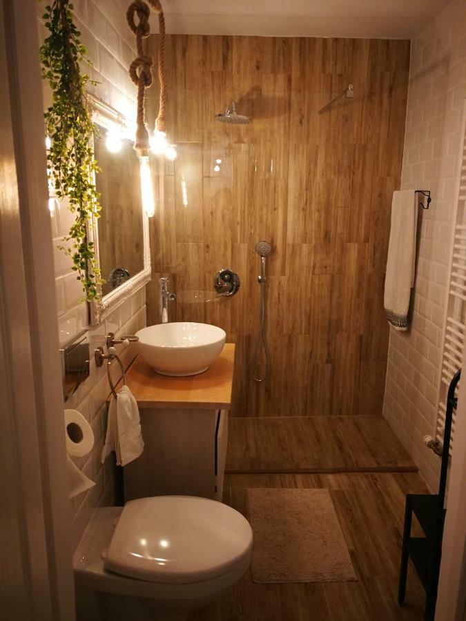 Penthouse Luxury Apartman Resicabánya Kültér fotó